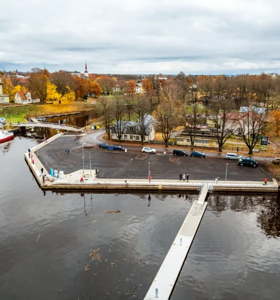 BauEsti renoveeritud Pärnu Jahtklubi kaldakindlustus ja kai.